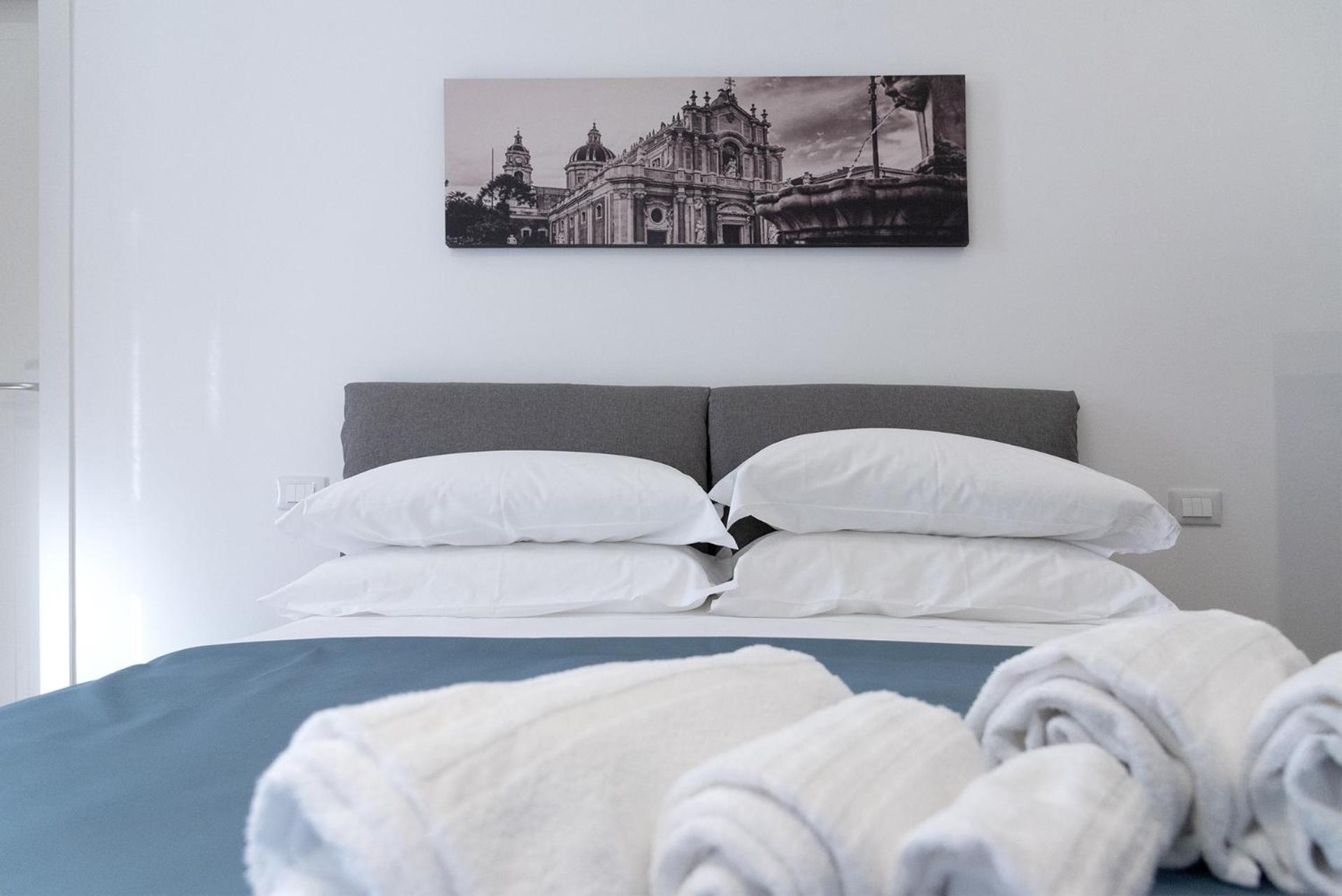 Civicocento Charming Rooms Catania Eksteriør billede